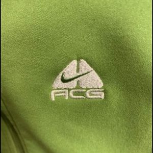 Nike AcG zip up